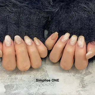 ネイル シンプリーワン 渋谷店🕯️RINAのネイルデザイン