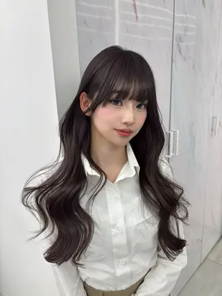 ロング 《期間限定無料》 レイヤーカット✂️のヘアスタイル