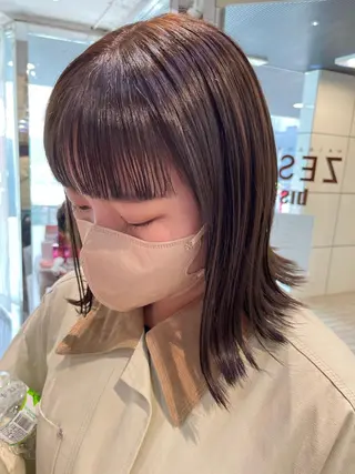 ミディアム 個性派ネイル 🌼 ハルカ ♡の眉毛・アイブロウイメージ