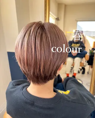 ショート カラー 髪の家 tikiのヘアスタイル
