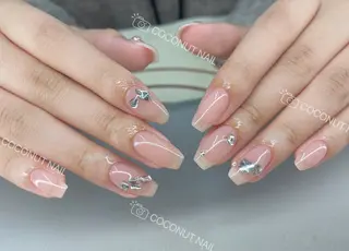 ネイル 神田 ココナッツのネイルデザイン