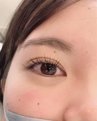 マツエク・マツパ 白石 ひとみの眉毛・アイブロウイメージ