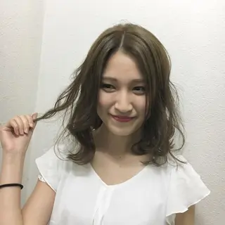 ミディアム カラー JILBLAN京都 ショート/ハイライトのヘアスタイル