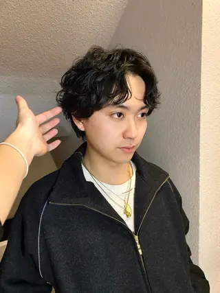 ショート パーマ メンズ ヒカル/ミディアム パーマ/ロングパーマのヘアスタイル