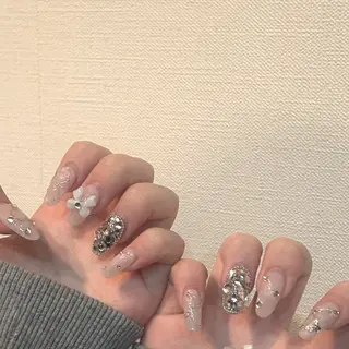 ネイル MODA MANAMIᵕ̈のネイルデザイン