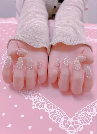 ネイル はぴねす所属・横浜 美夢のネイルデザイン