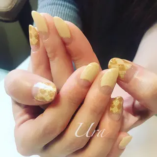 ネイル UrakoNail 《nail》のネイルデザイン