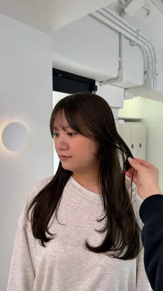 ロング カラー naturalカラー / Rukaのヘアスタイル