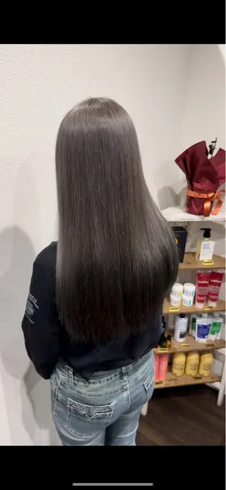 カラー 川本 翔也のヘアスタイル