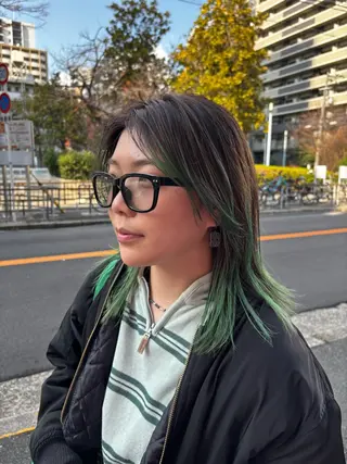 ミディアム ハッシュカット /レイヤー/大阪中津のヘアスタイル