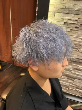 ショート カラー メンズ 高橋 流耀のヘアスタイル