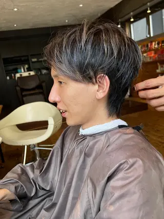 カラー メンズ BEACH　HAIR&NAIL所属・両国駅徒歩1分⭐️ アイロン仕上げのヘアスタイル