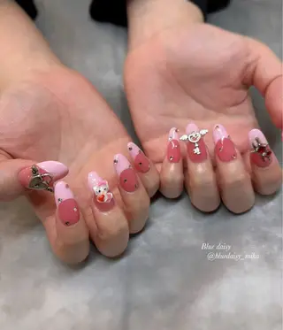 ネイル Blue daisy 栄本店のネイルデザイン
