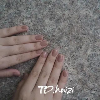 ショート めぐみのネイルサロン スタッフ練習のネイルデザイン