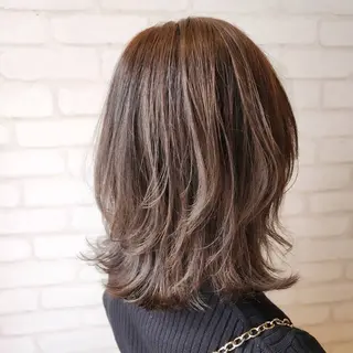 ミディアム 白髪率別白髪ぼかし /なおき/表参道のヘアスタイル