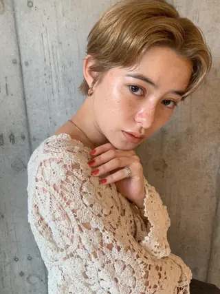 ショート 透明感カラー🌿ボブ ✨飛田　ケイのヘアスタイル