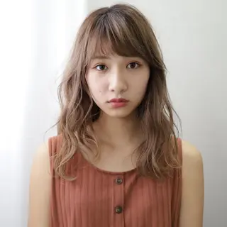 ミディアム カラー YUSUKE レイヤーカットカラーのヘアスタイル