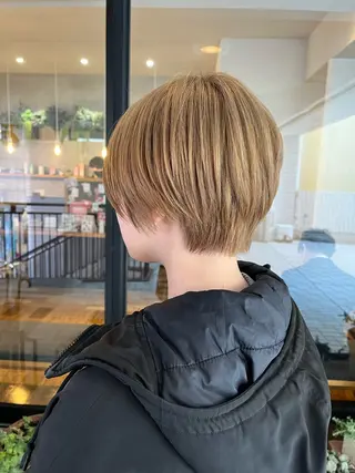 ショート 田中 結月のヘアスタイル