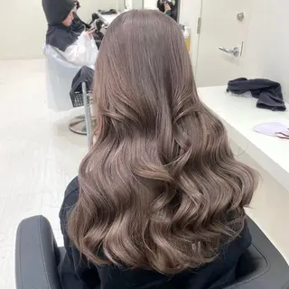ロング カラー ダメージレスハイ トーン💖kanonのヘアスタイル