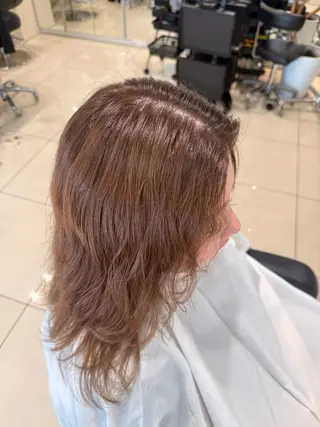 カラー 新井 珠季のヘアスタイル