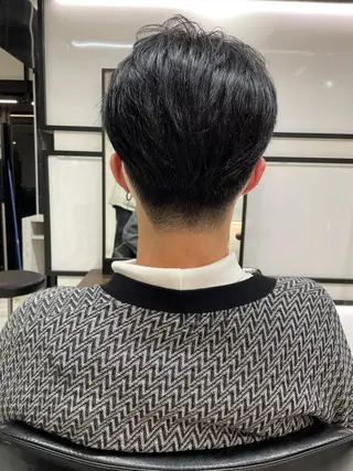 メンズ 大阪美容師 井上智博のヘアスタイル