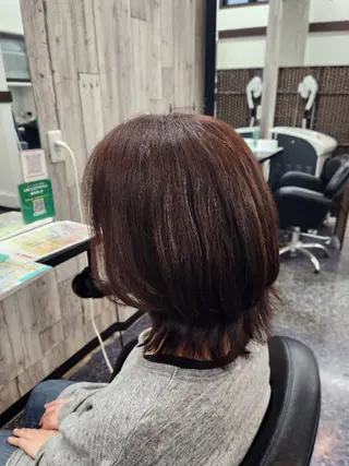 ミディアム 岩瀬 未来のヘアスタイル