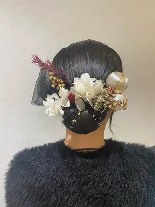 ミディアム ヘアアレンジ 新谷 桃子のヘアスタイル