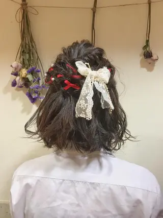 ミディアム ヘアアレンジ 🪐脱白髪染め 🪐松尾菜々美のヘアスタイル