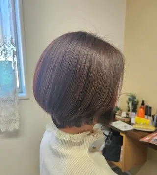 カラー ショート ma cherie naoのヘアスタイル