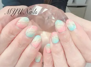 ネイル ニュアンスネイル🌈 MYU Nailsのネイルデザイン