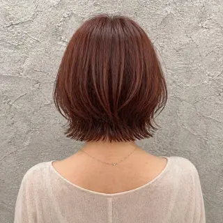 ショート 小島 咲音/艶カラー /レイヤー/縮毛矯正のヘアスタイル