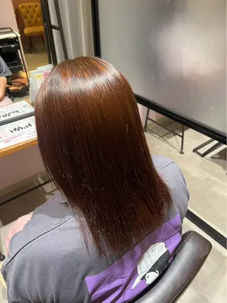セミロング 辻 愛菜のヘアスタイル