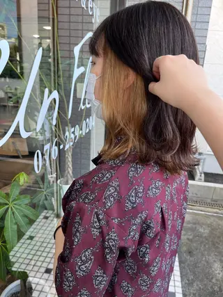 ミディアム 立野 希沙のヘアスタイル