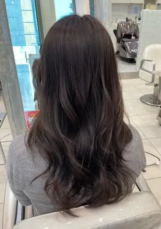 ロング カラー トップスタイリスト 石川みやびのヘアスタイル