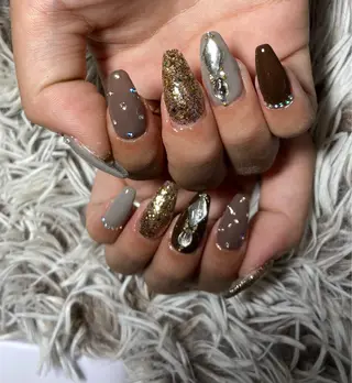 ミディアム ネイル ✴︎ Delightのネイルデザイン