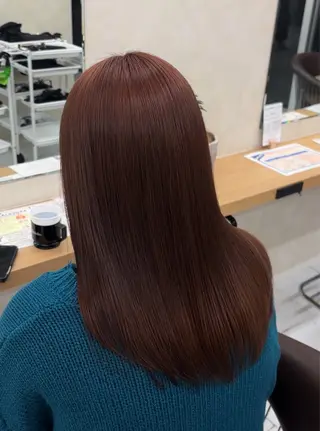 セミロング ブリーチなしカラー/ 暖色カラー/艶カラーのヘアスタイル