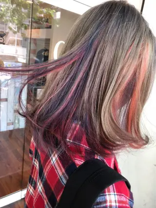 ミディアム カラー 高野 真弥のヘアスタイル