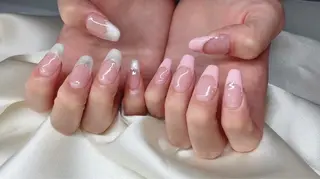 ネイル マツエク・マツパ アイブロウ Nail&eye Belire 新宿のネイルデザイン