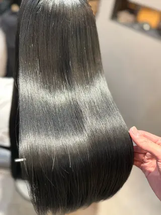 セミロング 豊田 俊哉のヘアスタイル