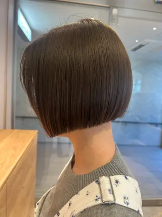 ショート 浅倉栞 /透明感カラーのヘアスタイル