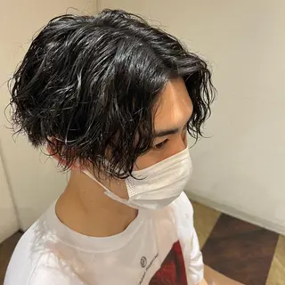 ショート パーマ メンズ 中村 玲美のヘアスタイル
