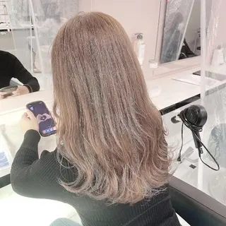 カラー 🪞THEATER 表参道店🩰のヘアスタイル