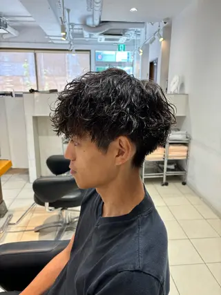 メンズ 塩崎 絢世のヘアスタイル
