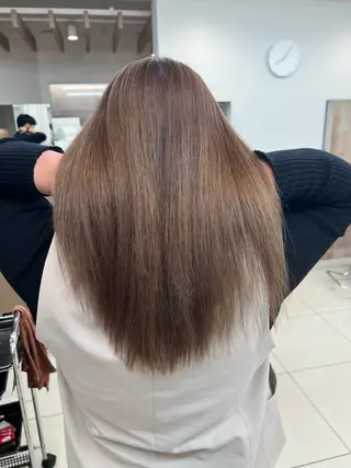 ミディアム カラー 髪質改善／透明感 NAKAIEのヘアスタイル