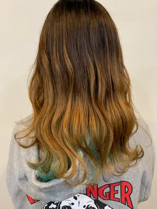 セミロング カラー FLAGS YAMATOのヘアスタイル