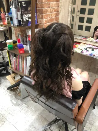 ヘアアレンジ みやもと まなみのヘアスタイル