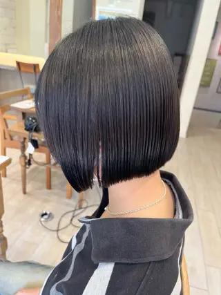 ミディアム 勝野 優佳のヘアスタイル