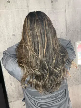ロング yoshihara yuukiのヘアスタイル
