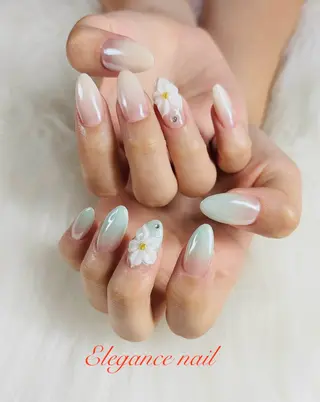ネイル Elegance Nail本厚木店舗のネイルデザイン
