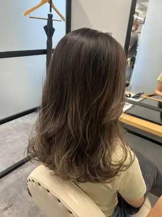 カラー ヘアアレンジ ミディアム パーマ newi 川崎店のヘアスタイル